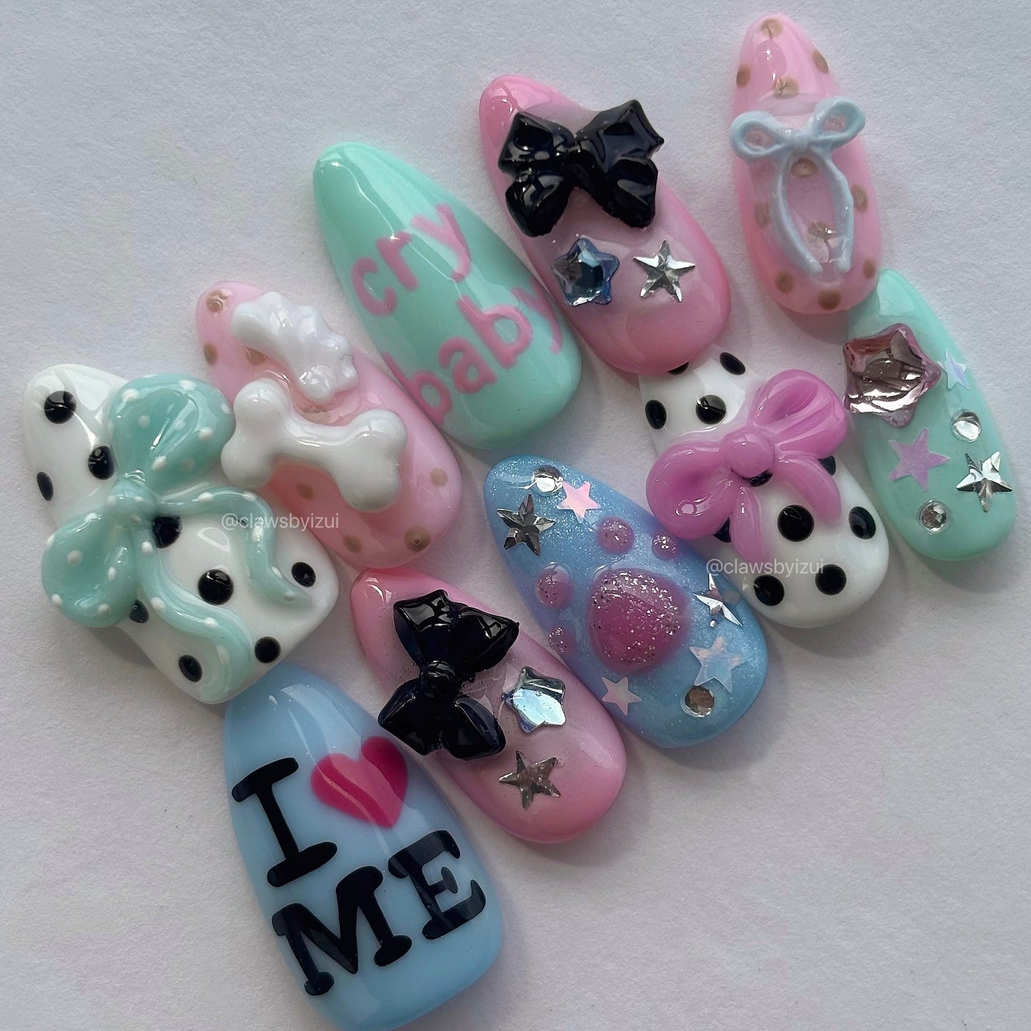 ashley williams🦴🎀